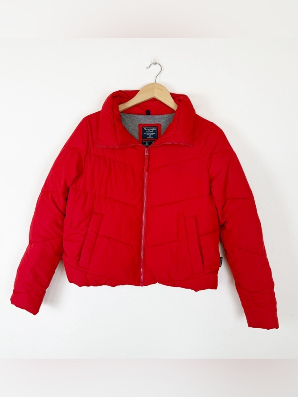Abercrombie & Fitch Red Quilted Puffer Jacket Crop High Neck Cozy Y2K